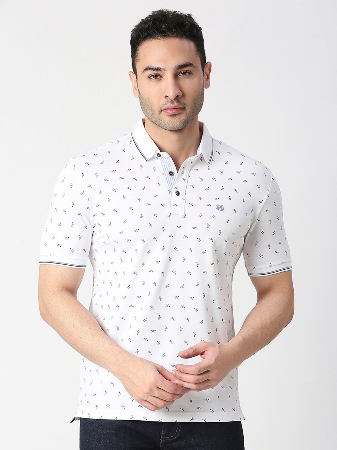 

DRAGON HILL Polo Collar Conversational Printed Slim Fit Cotton T-shirt, White