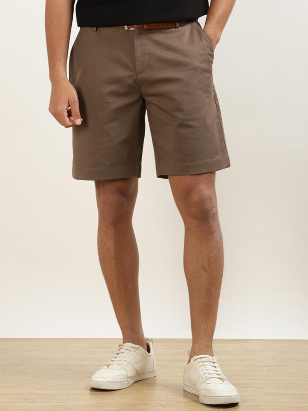 

Andamen Men Mid-Rise Cotton Chino Shorts, Brown