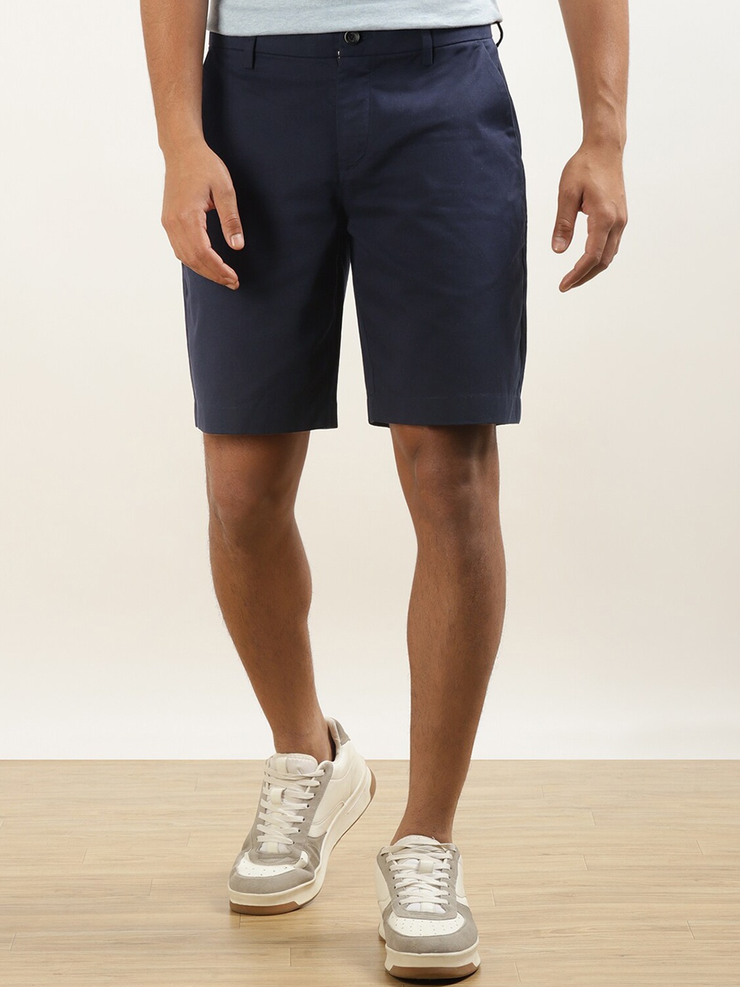 

Andamen Men Mid-Rise Cotton Chino Shorts, Navy blue