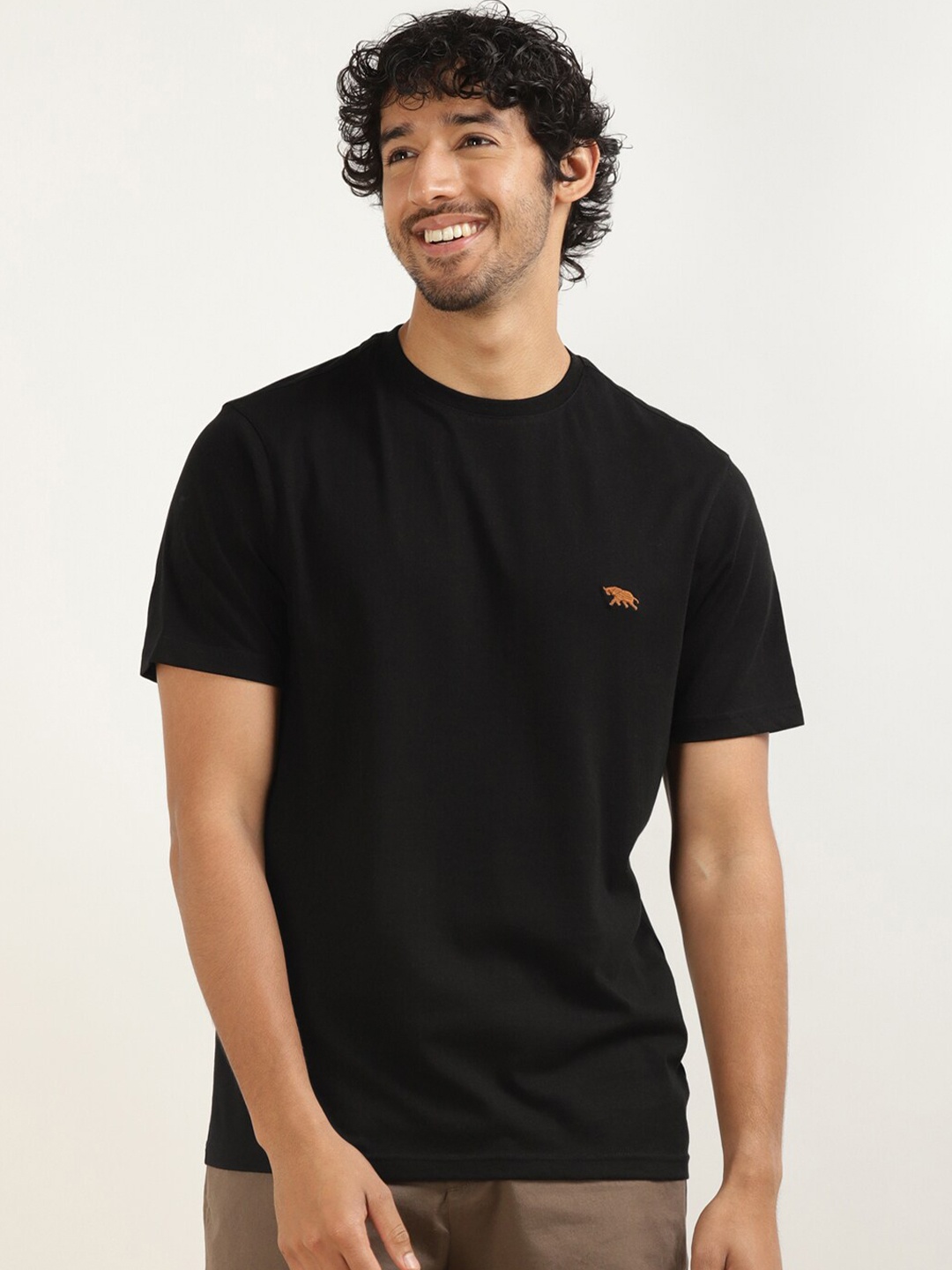 

Andamen Round Neck Short Sleeves Cotton T-shirt, Black