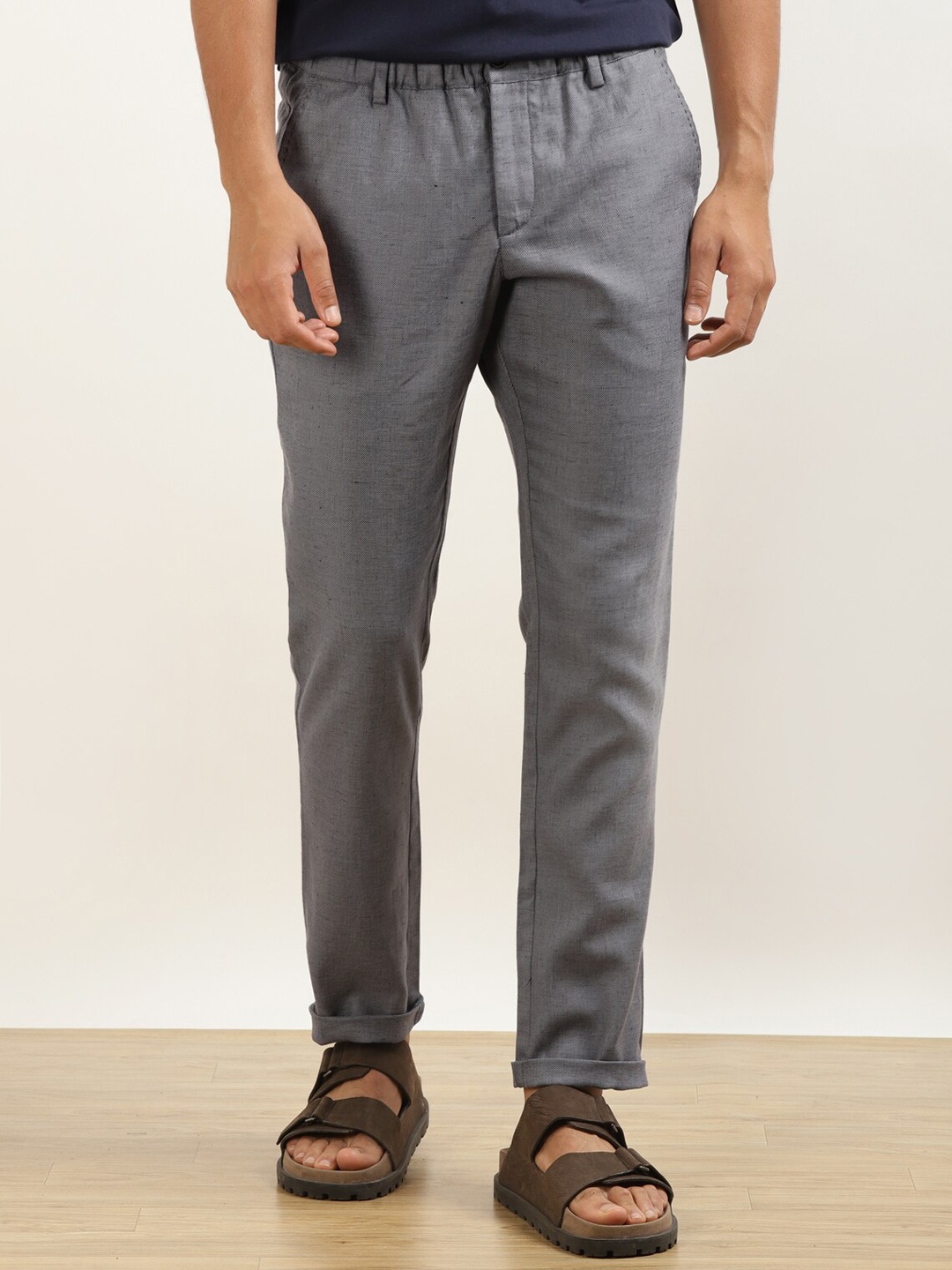 

Andamen Men Classic Mid-Rise Wool Trousers, Grey