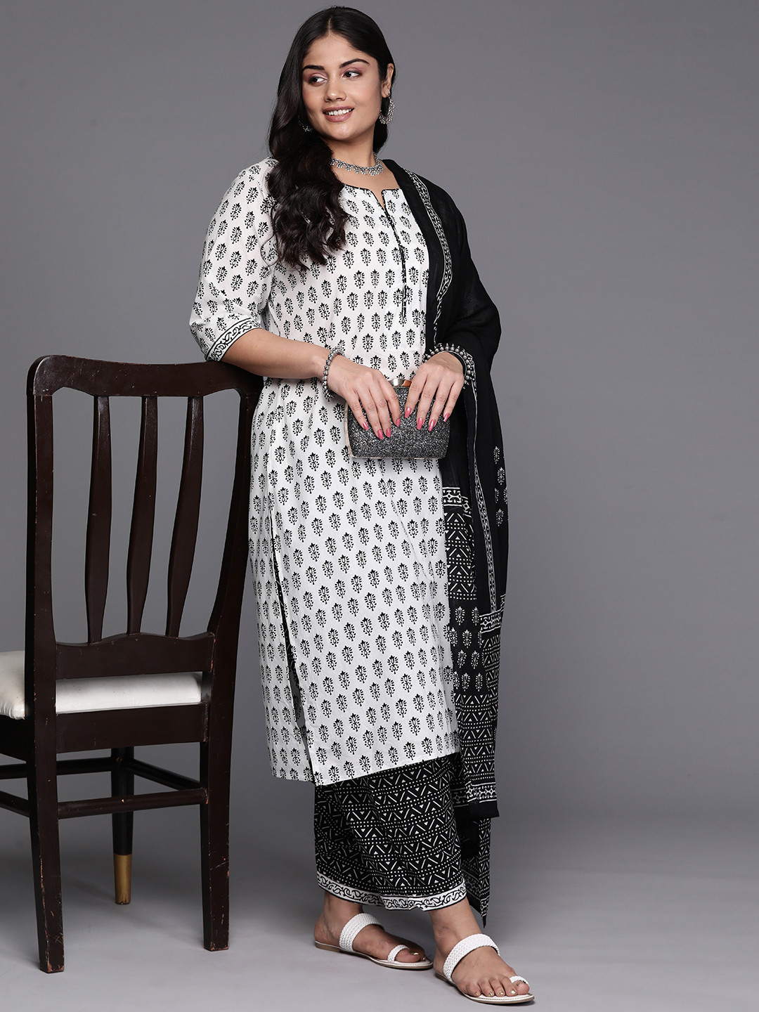 

EXTRA LOVE BY LIBAS Women Plus Size Printed Pure Cotton Kurta with Salwar & With Dupatta, White