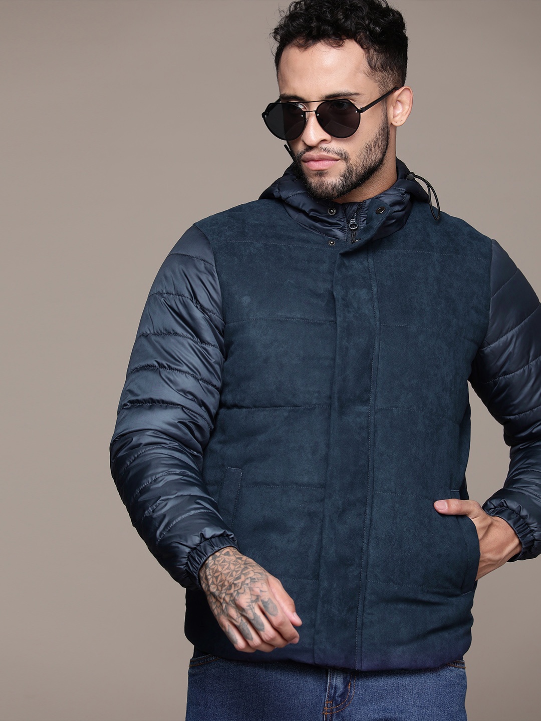 

The Roadster Lifestyle Co. Colourblocked Padded Jacket, Navy blue