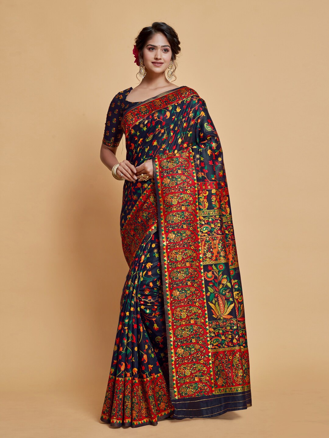 

GAJARAI Floral Woven Design Zari Banarasi Saree, Navy blue