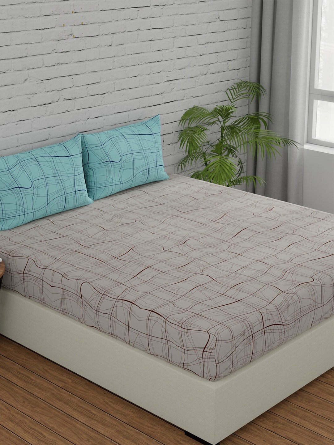 

Huesland Grey & Blue Cotton 144 TC Queen Bedsheet With 2 Pillow Covers