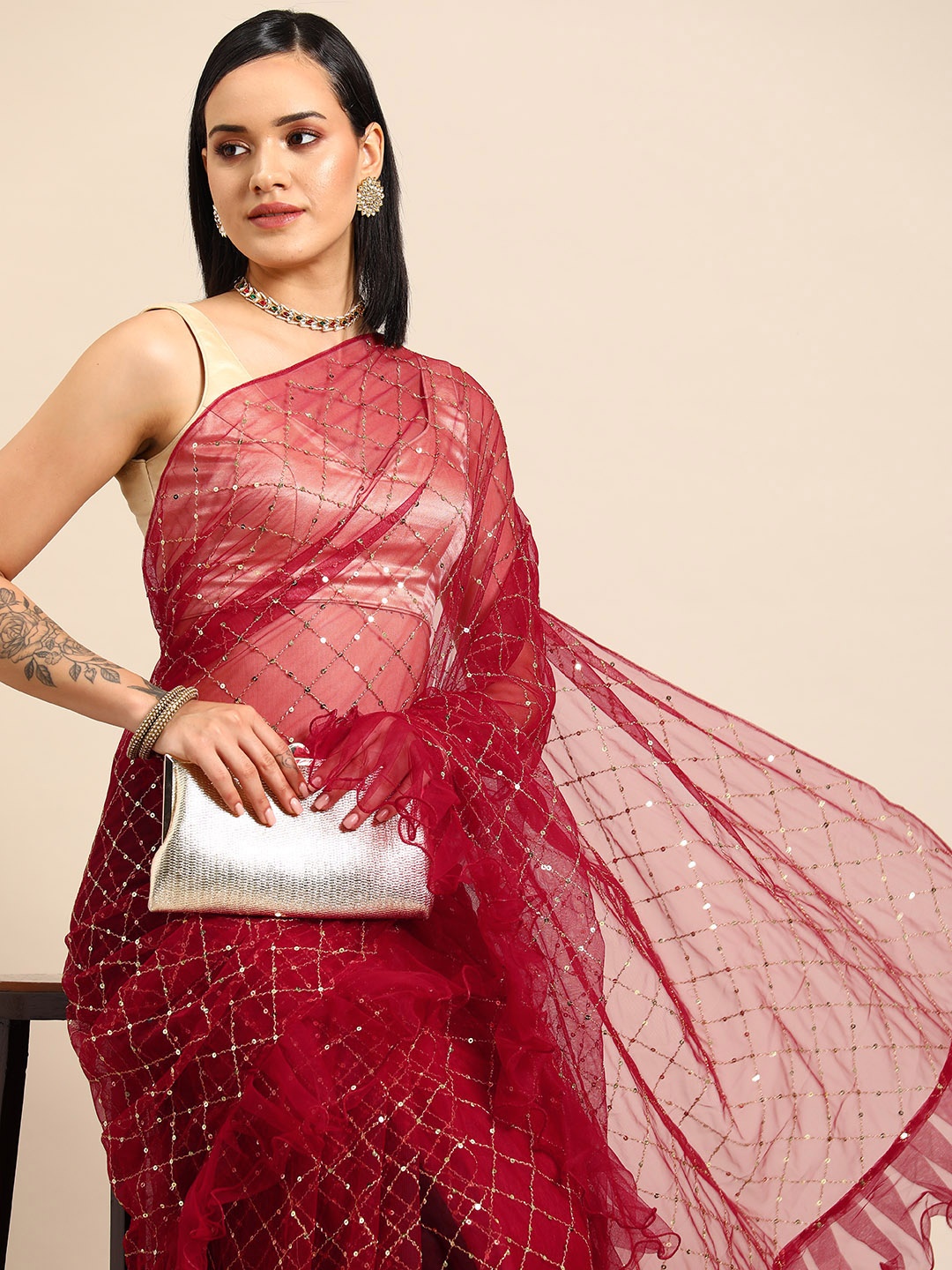 

Tikhi Imli Woven Design Sequinned Net Saree, Maroon