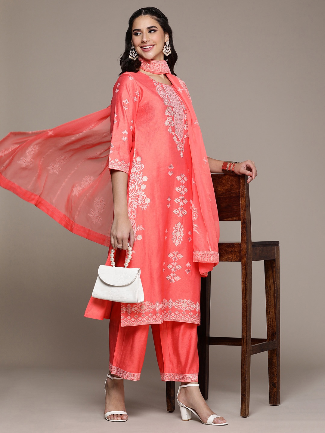 

Anouk Women Ethnic Motifs Printed Regular Liva Kurta with Palazzos & With Dupatta, Pink