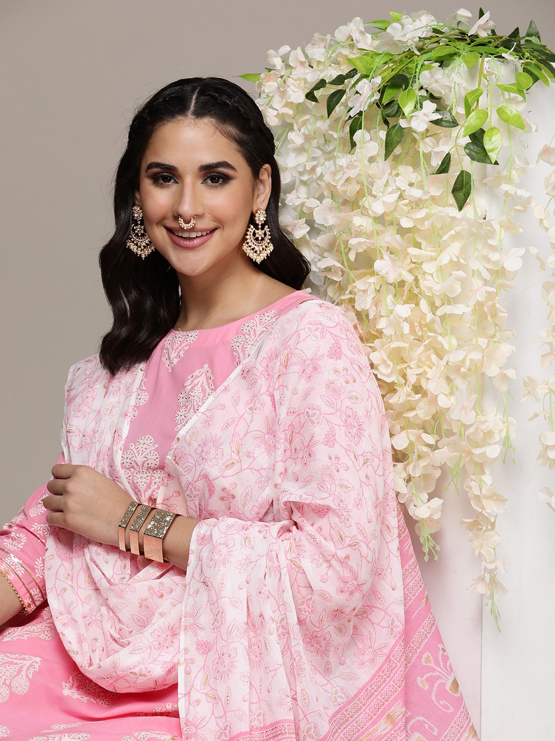 

Anouk Women Floral Printed Regular Gotta Patti Kurta with Trousers & With Dupatta, Pink