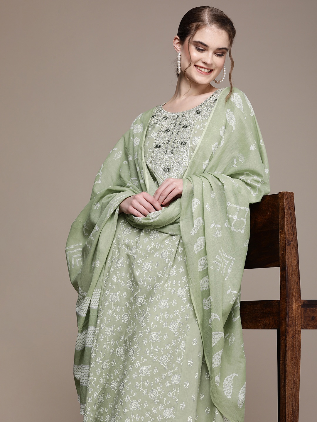 

Anouk Women Green Floral Printed Regular Sequinned Kurta with Trousers & With Dupatta