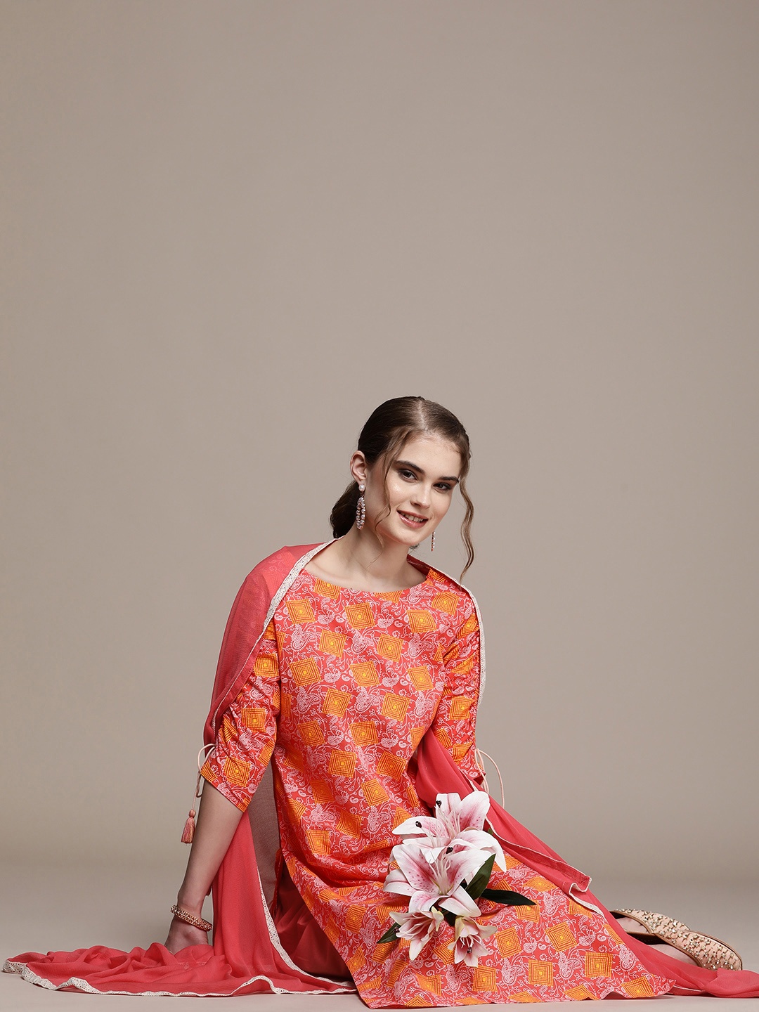 

Anouk Women Pink Paisley Printed Regular Kurta with Trousers & With Dupatta