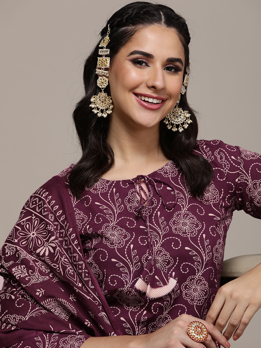 

Anouk Women Floral Printed Regular Kurta with Palazzos & With Dupatta, Lavender