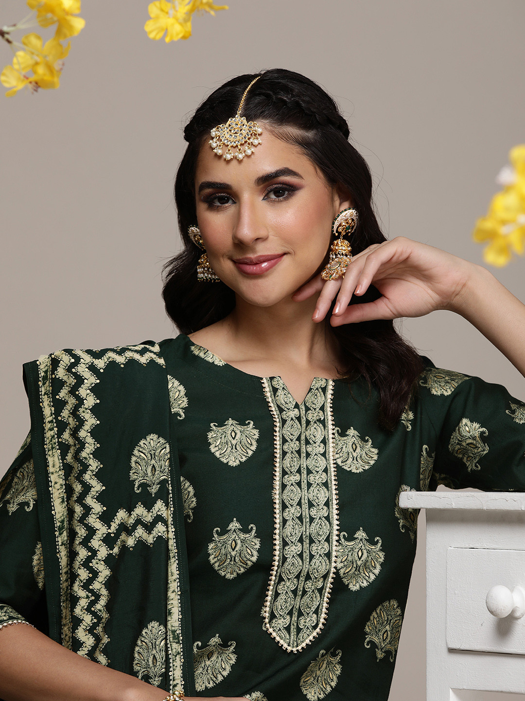 

Anouk Women Ethnic Motifs Printed Beads and Stones Liva Kurta with Palazzos & Dupatta, Green