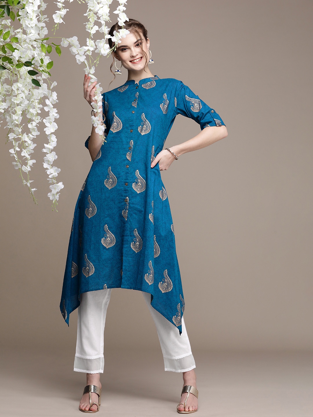

Anouk Women Blue Floral Printed Regular Kurta with Trousers