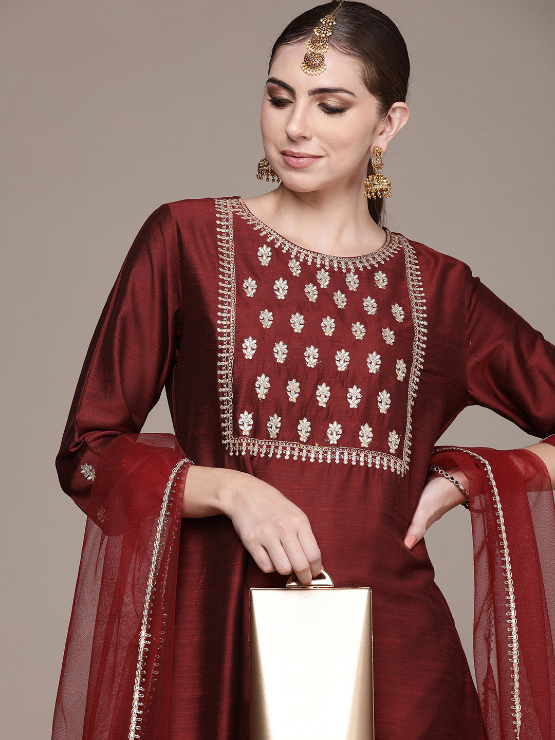 

Anouk Women Floral Yoke Design Gotta Patti Chanderi Silk Kurta with Palazzos & Dupatta, Maroon