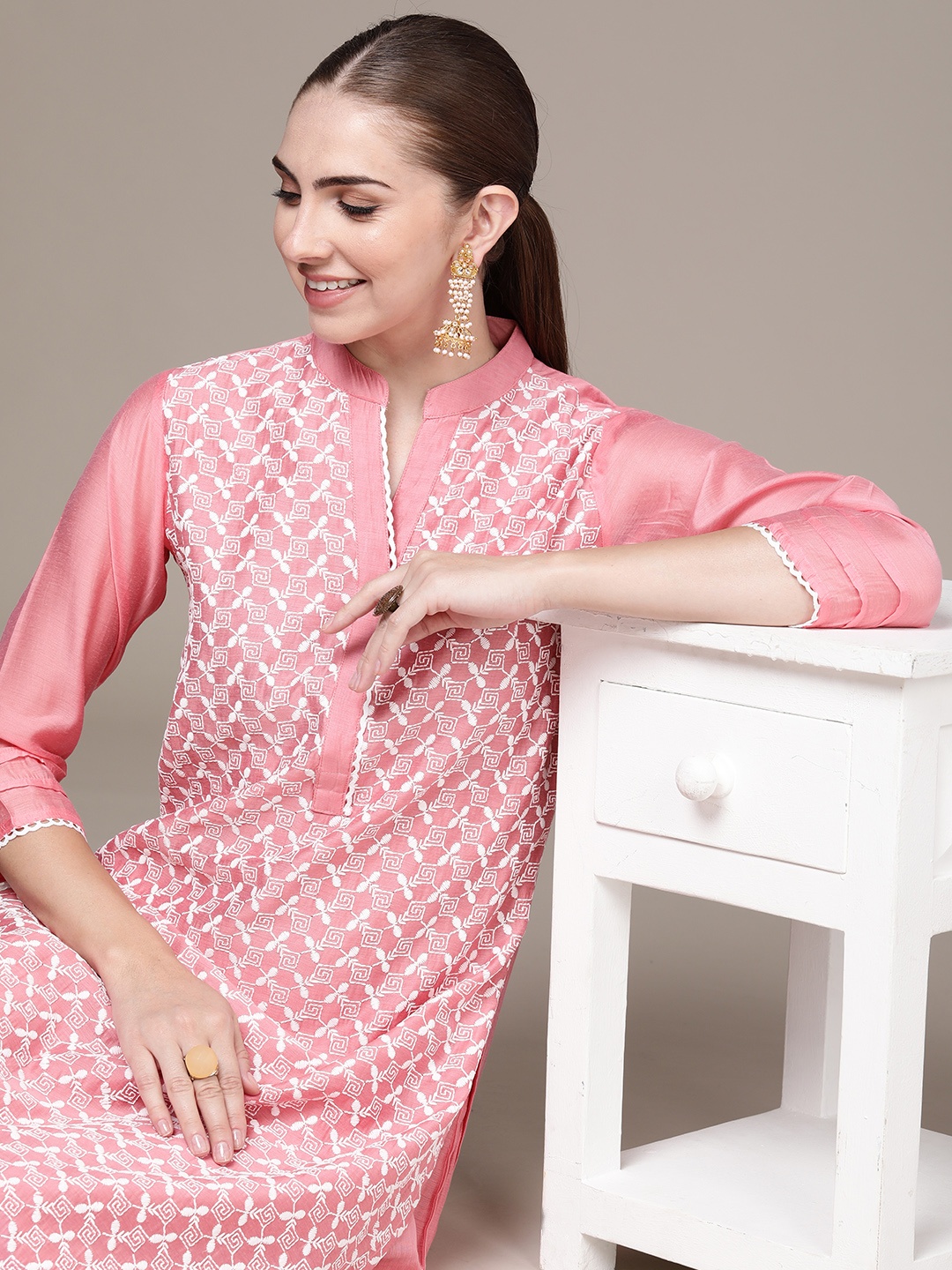 

Anouk Women Ethnic Motifs Embroidered Regular Kurta with Palazzos, Pink