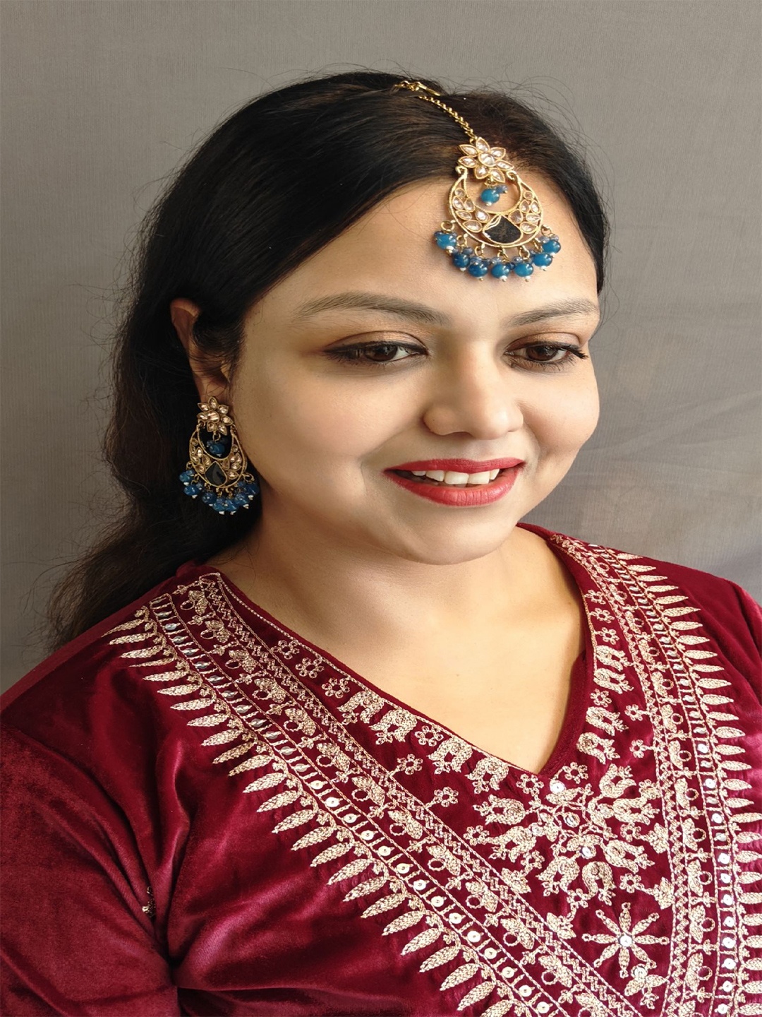 

GRIIHAM Gold-Plated Contemporary Chandbalis Earrings With Maang Tika, Blue