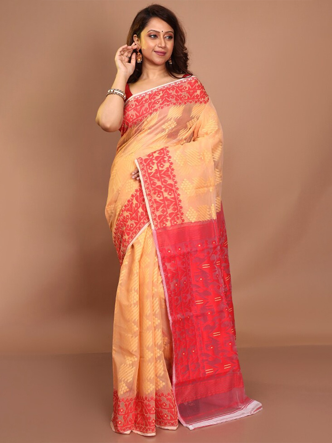 

AllSilks Woven Design Zari Pure Cotton Taant Saree, Cream