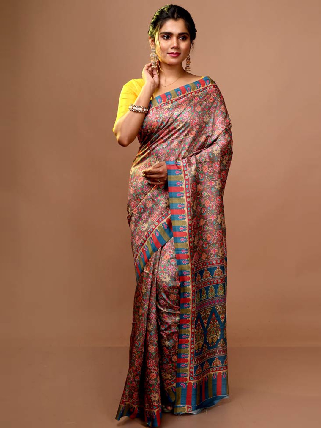 

AllSilks Cream-Coloured & Red Ethnic Motifs Pure Silk Block Print Saree