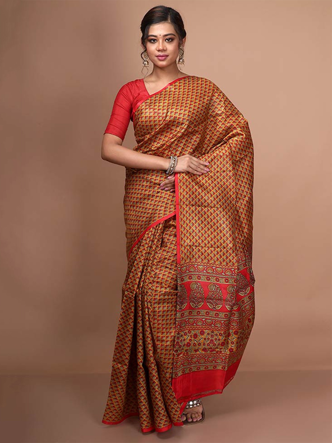 

AllSilks Floral Printed Pure Silk Saree, Yellow