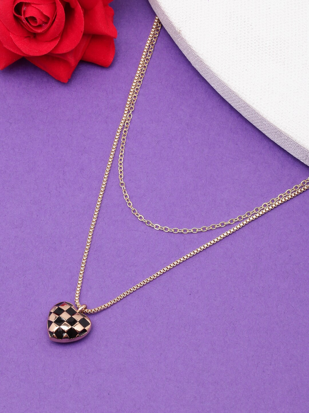 

DIVA WALK Gold-Plated Heart Shaped Layered Necklace