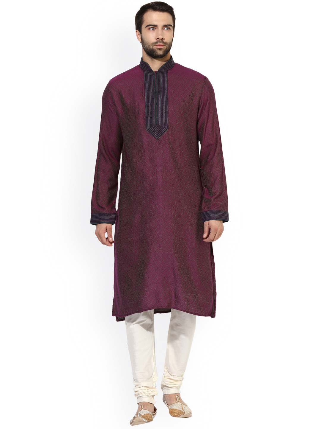 

KISAH Men Burgundy & Cream-Coloured Self Design Kurta with Pyjamas