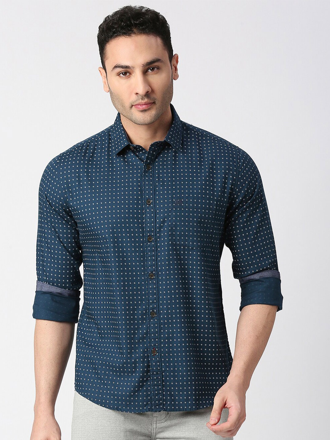 

DRAGON HILL Slim Fit MIcro Ditsy Printed Cotton Casual Shirt, Navy blue