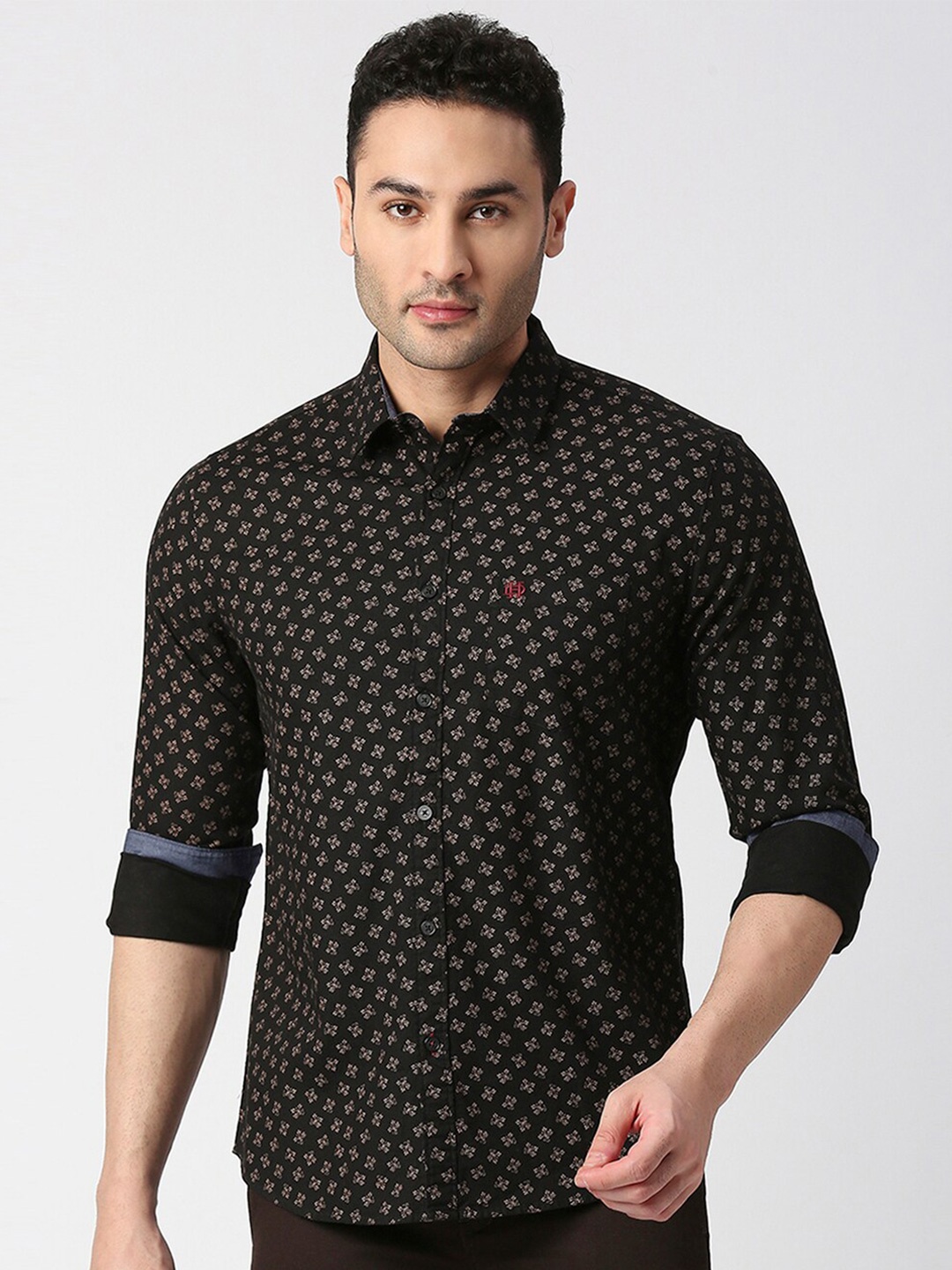 

DRAGON HILL Slim Fit Floral Printed Cotton Casual Shirt, Black