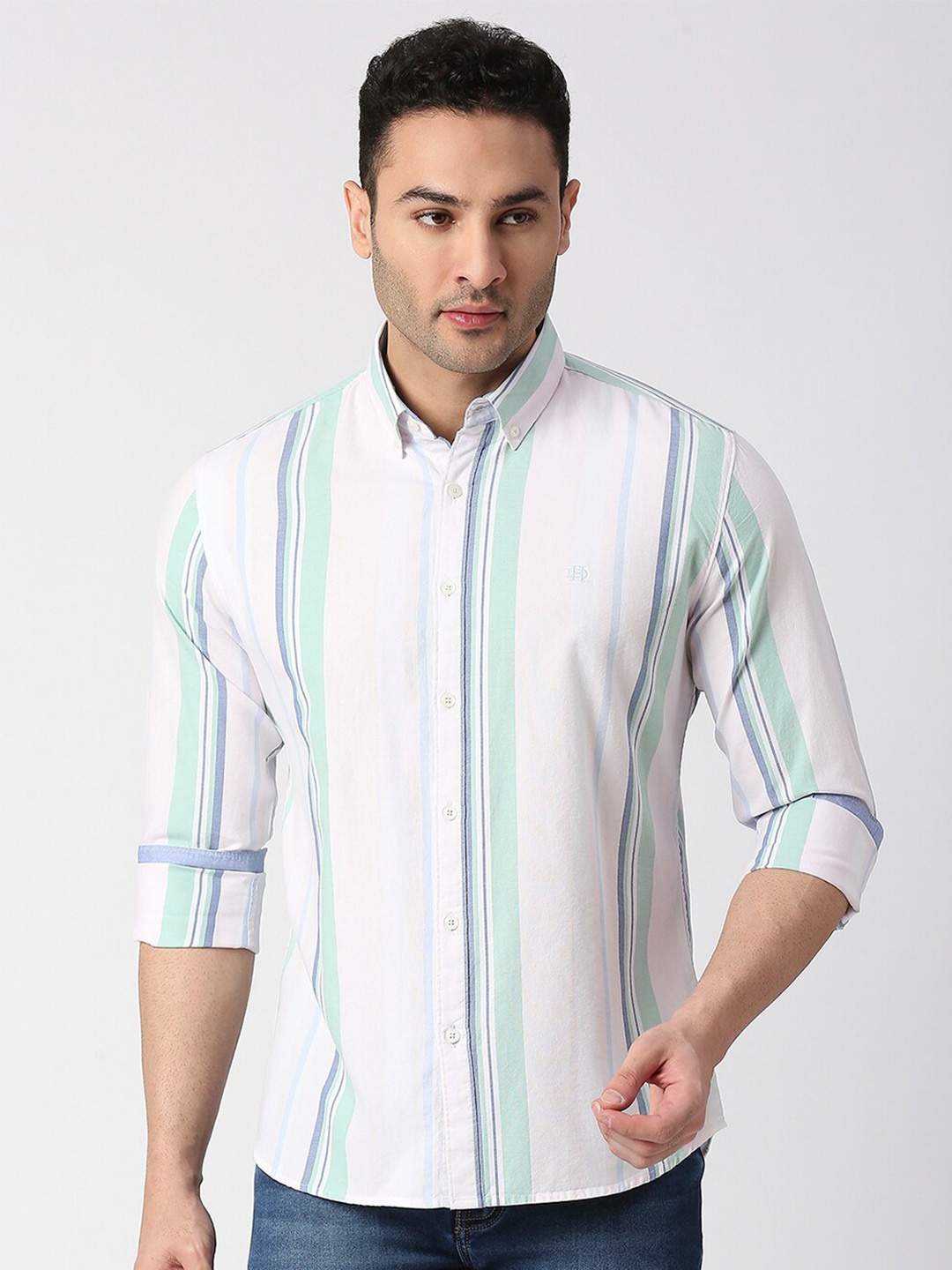 

DRAGON HILL Slim Fit Opaque Striped Casual Shirt, White