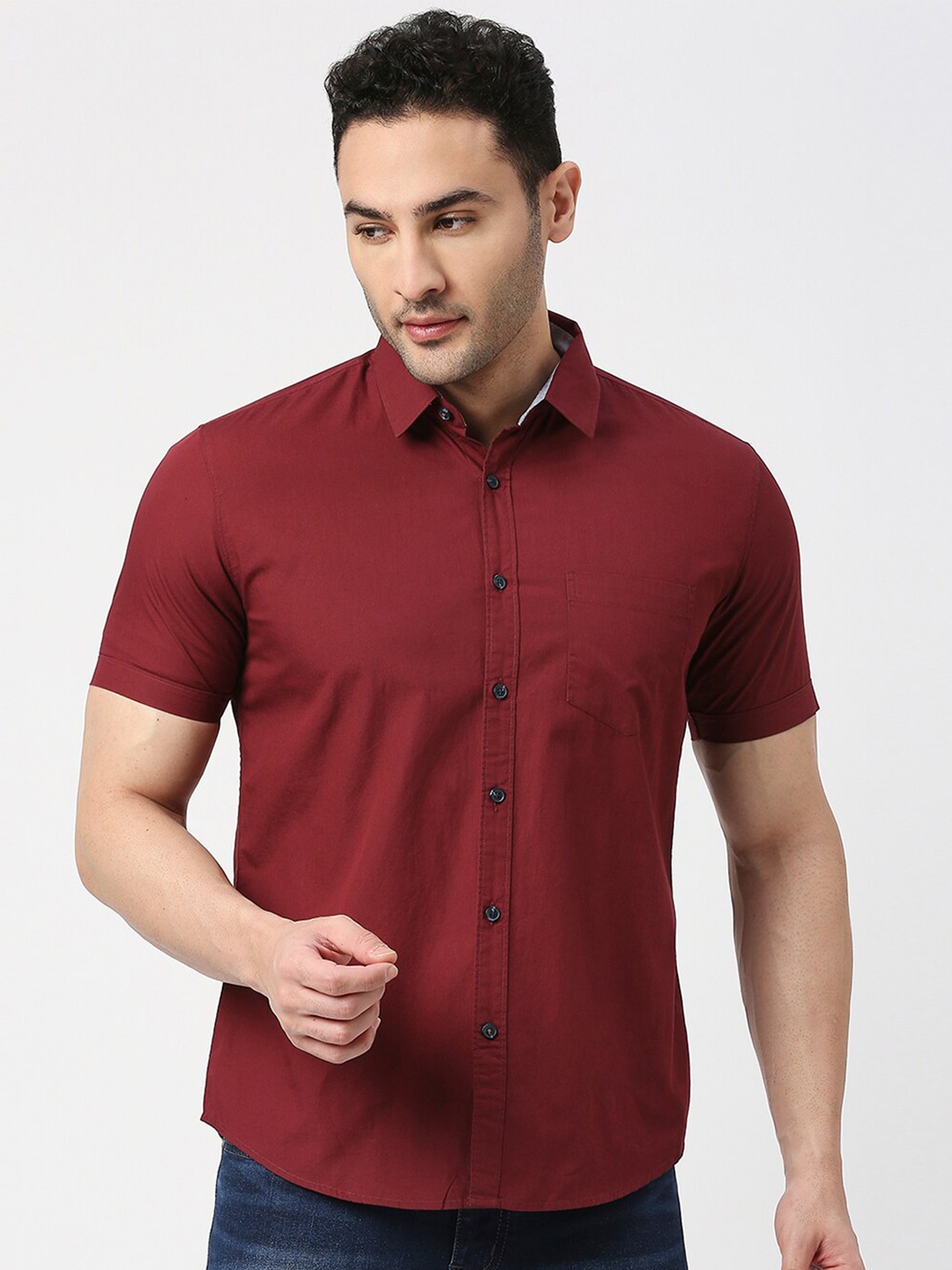 

DRAGON HILL Spread Collar Slim Fit Cotton Casual Shirt, Maroon