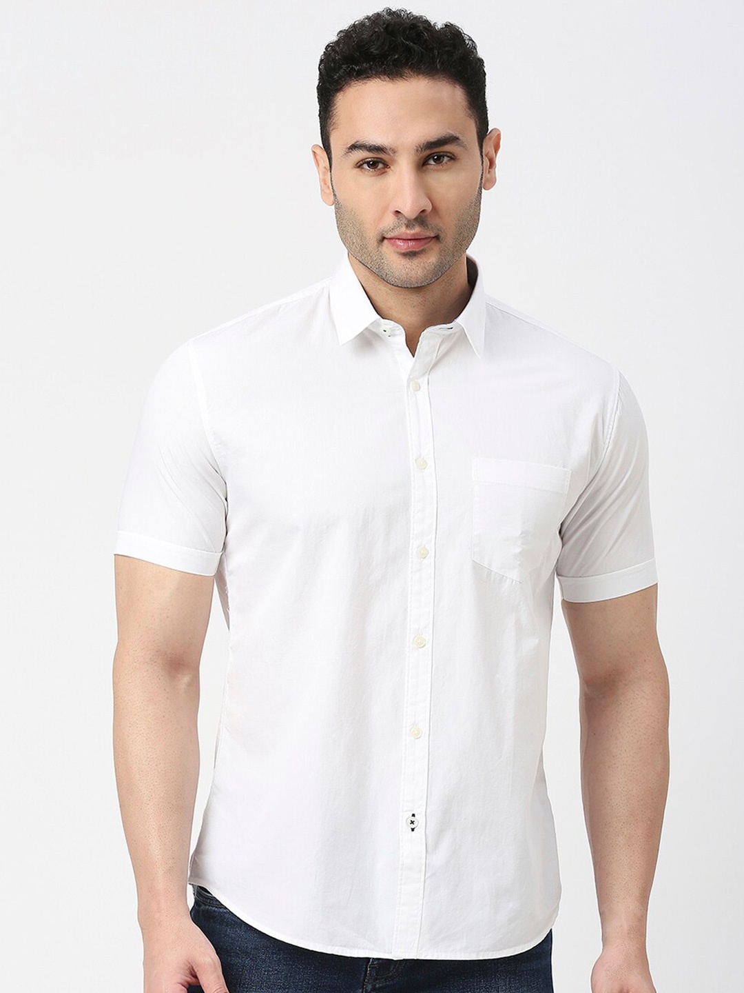 

DRAGON HILL Spread Collar Slim Fit Cotton Casual Shirt, White