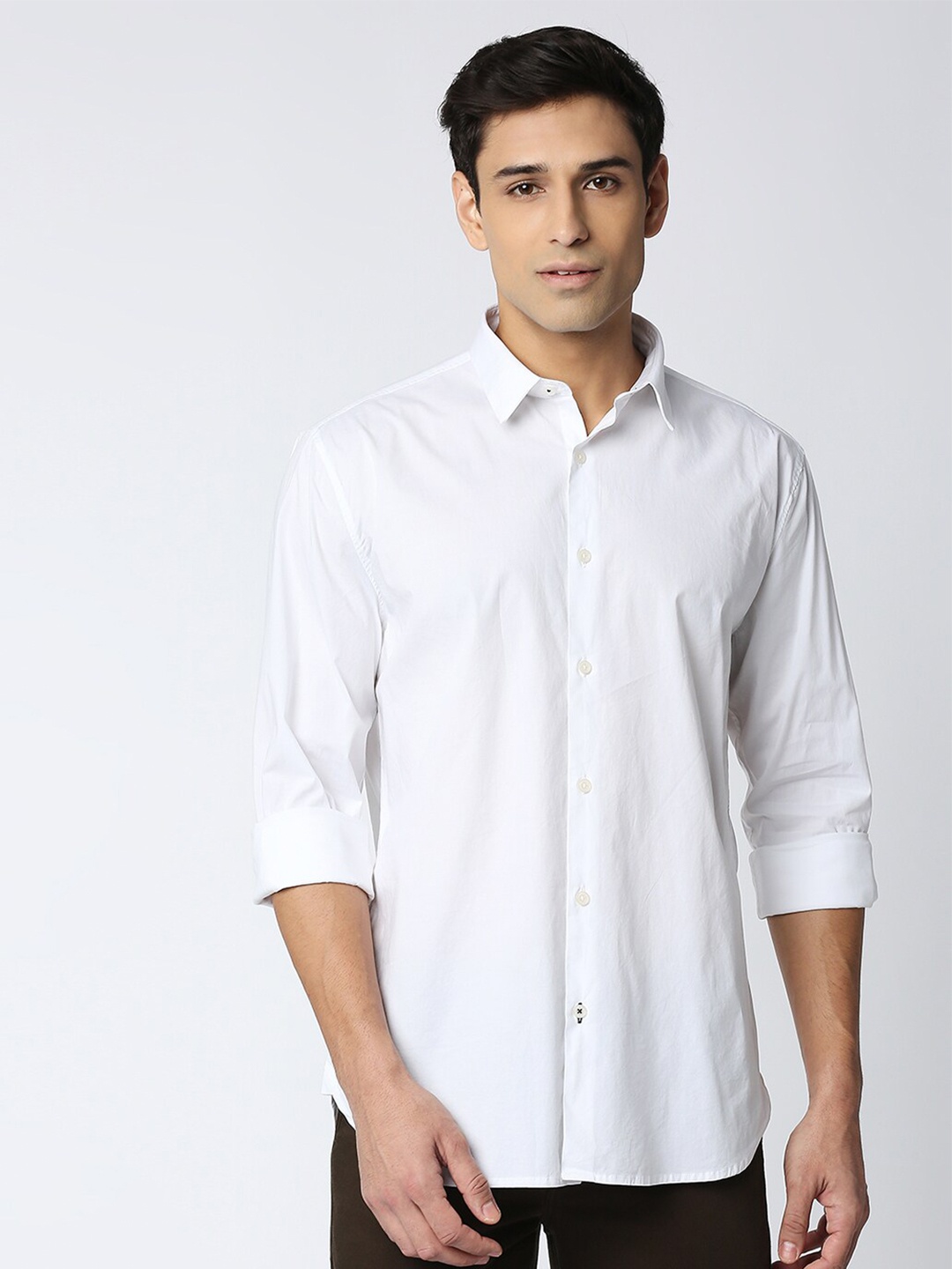 

DRAGON HILL Spread Collar Slim Fit Cotton Casual Shirt, White