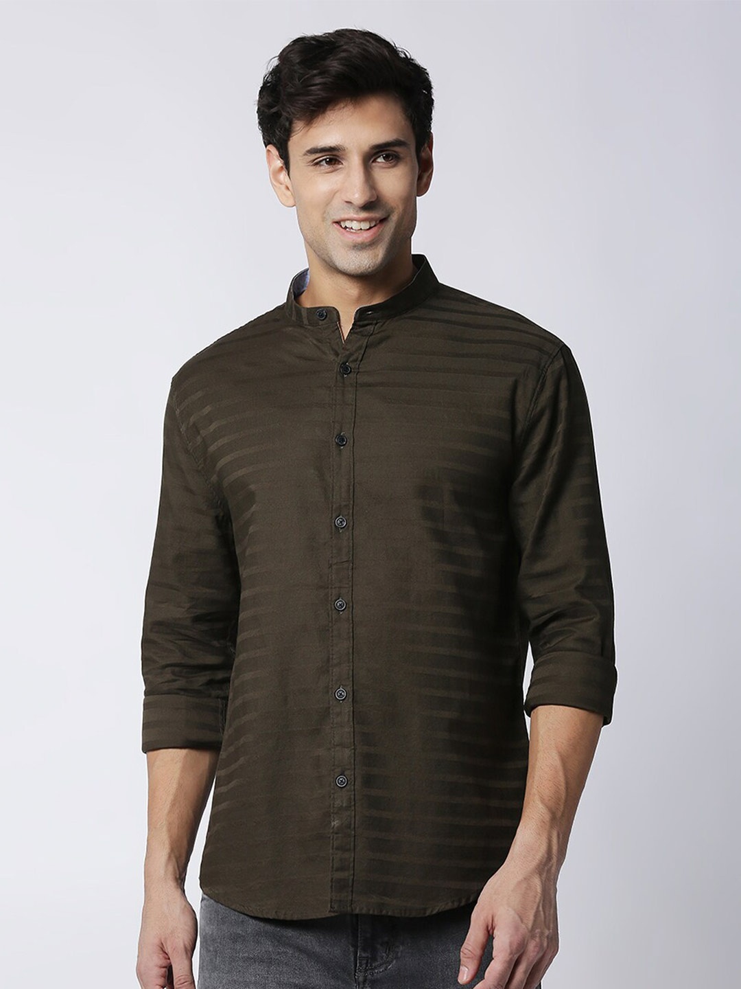 

DRAGON HILL Slim Fit Horizontal Stripes Opaque Striped Casual Shirt, Green