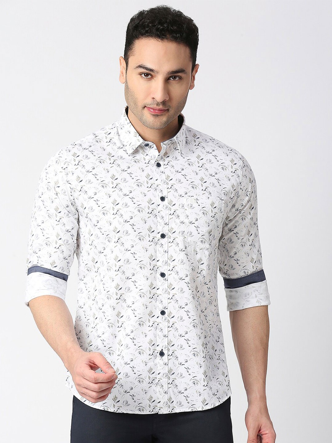 

DRAGON HILL Slim Fit Floral Printed Twill Cotton Casual Shirt, White