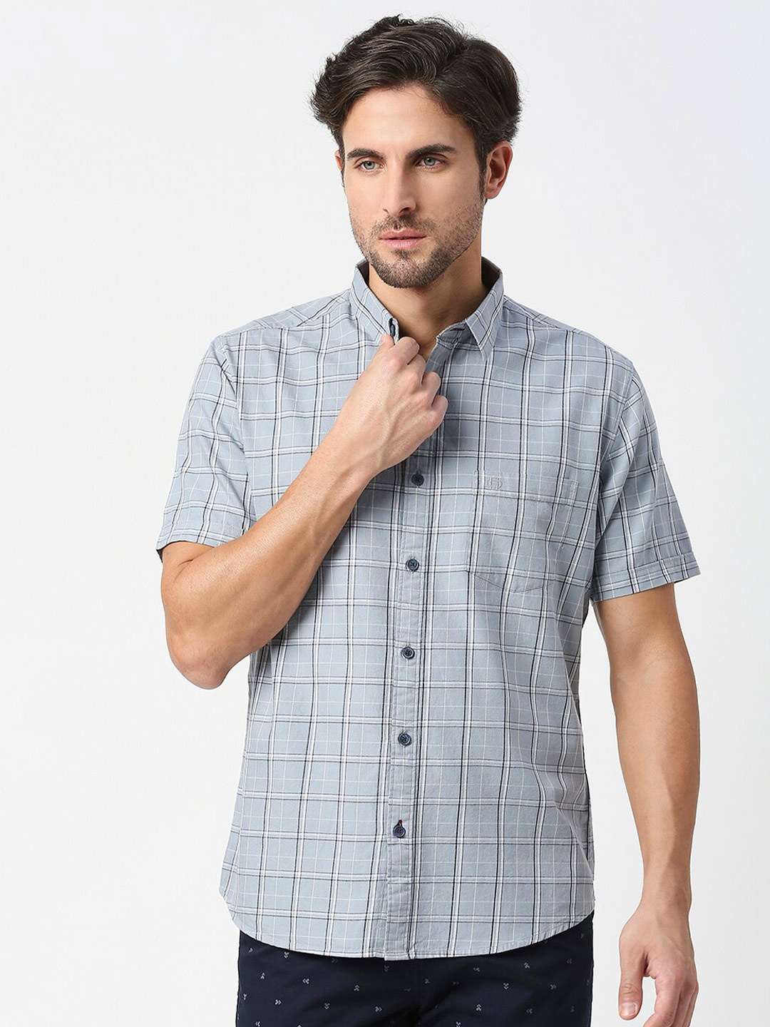 

DRAGON HILL Men Grey Slim Fit Opaque Checked Casual Shirt