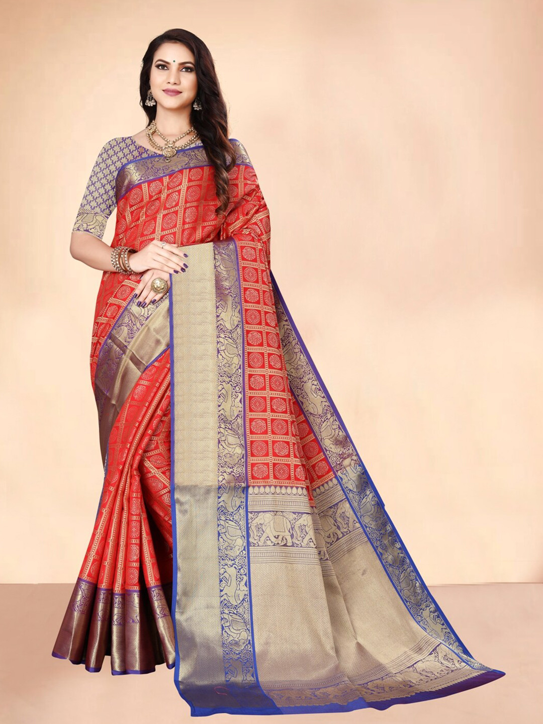 

AVANTIKA FASHION Ethnic Motifs Woven Design Zari Pure Silk Kanjeevaram Saree, Red
