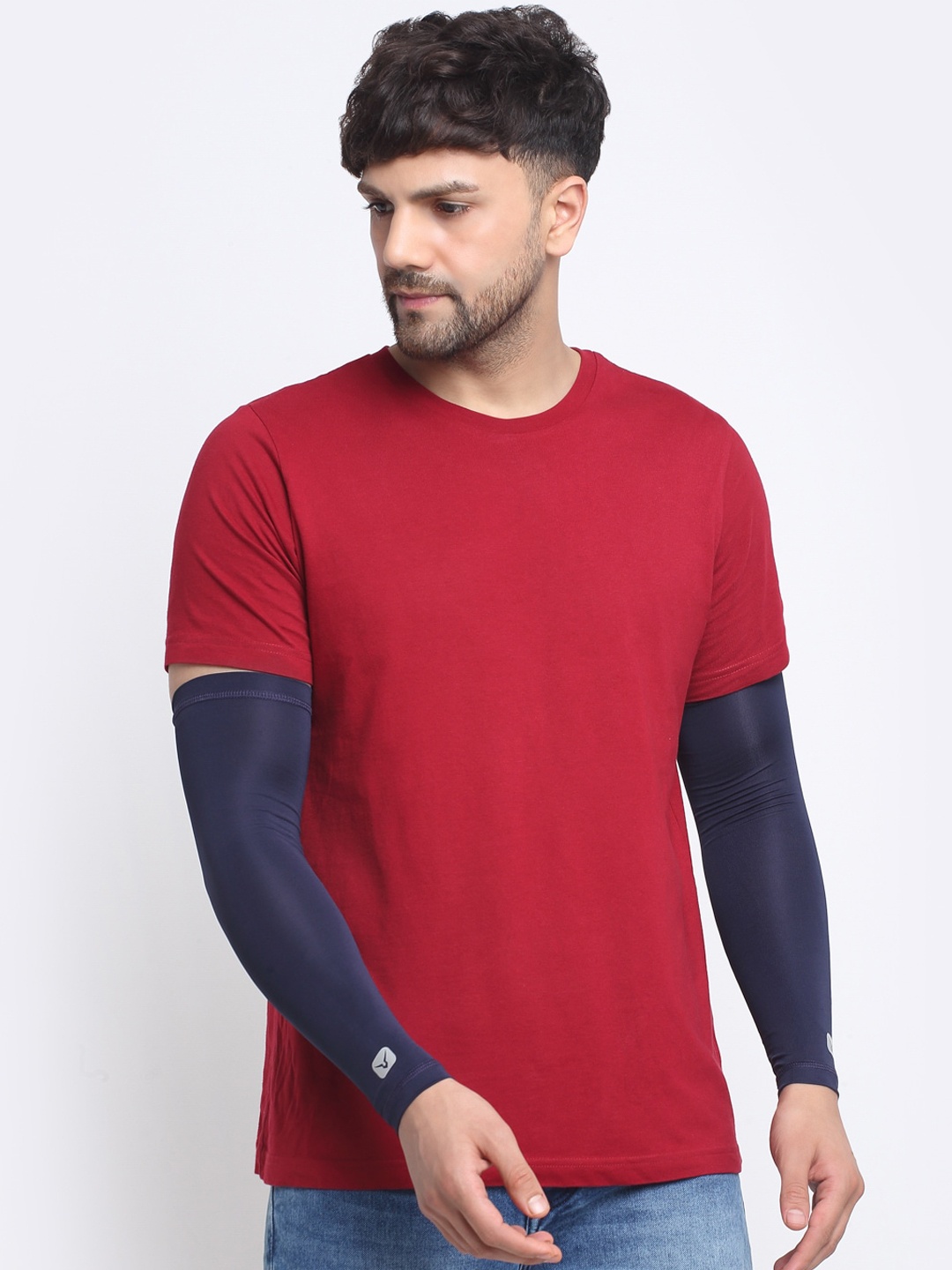 

Invincible Men Tech Arm Sleeves, Navy blue