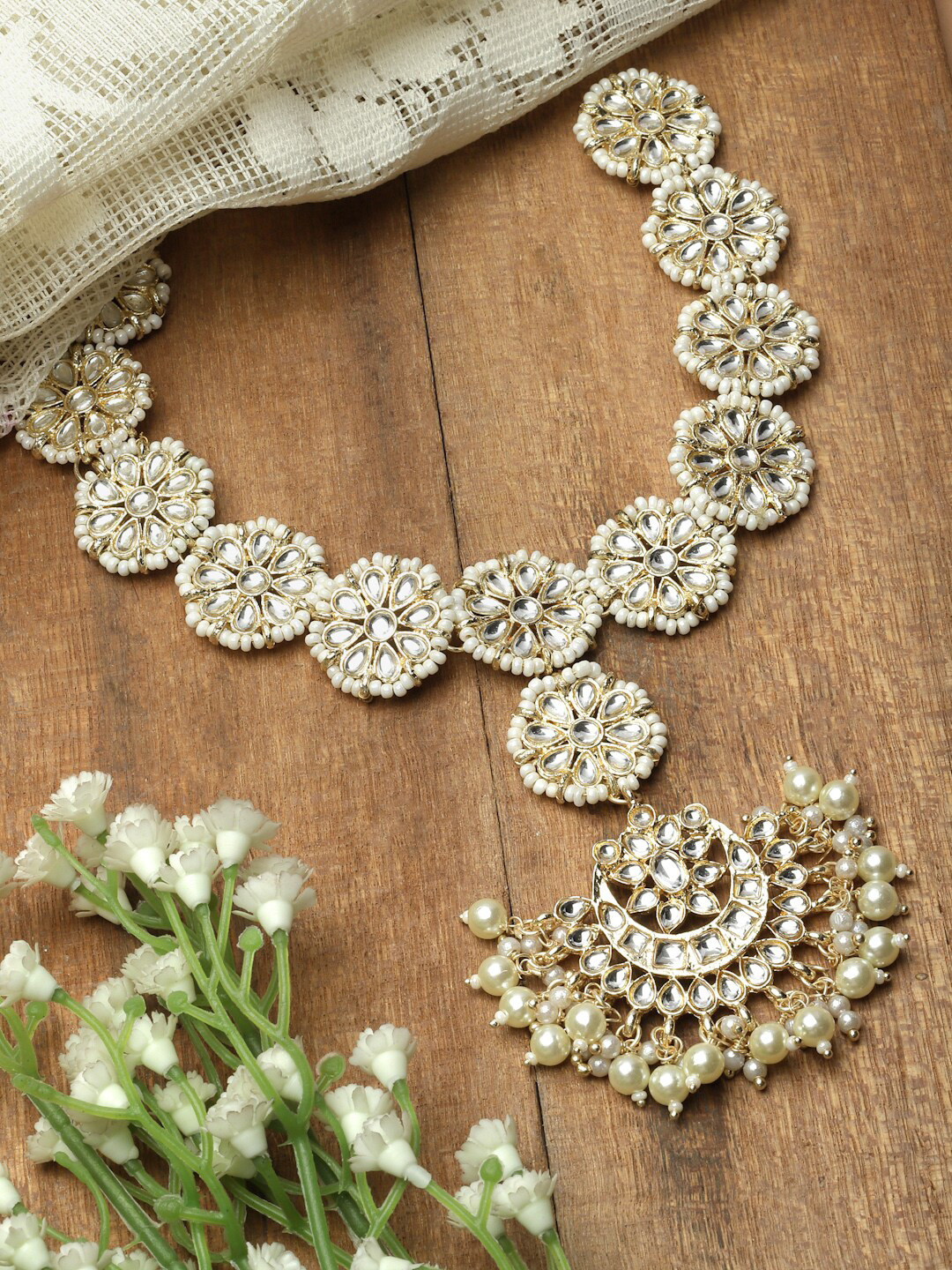 

ZENEME Gold-Plated Crescent Shaped Kundan-Studded & Beaded Sheeshphool