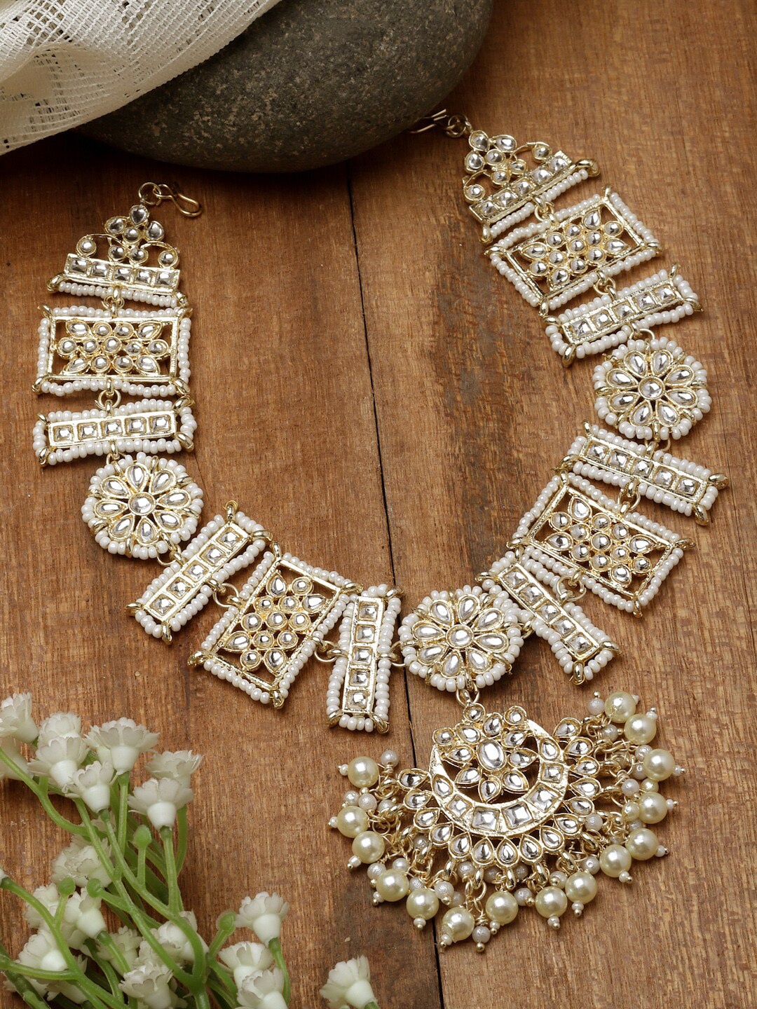 

ZENEME Gold-Plated Kundan Studded & Beaded Sheeshphool