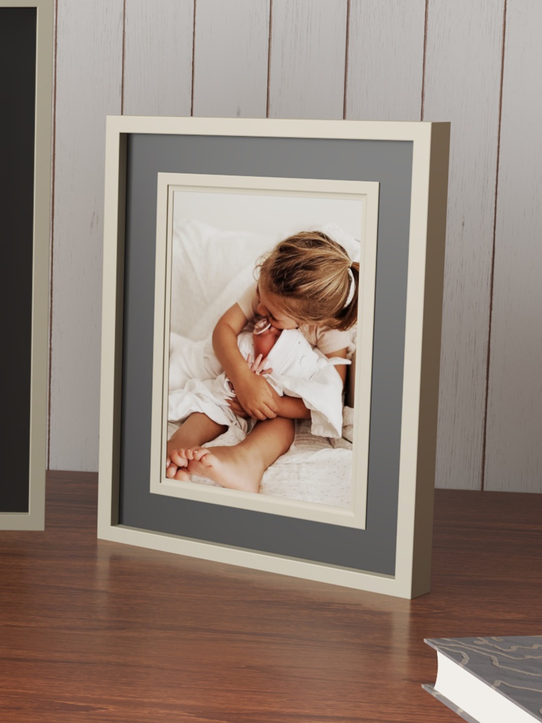 

Art Street Black 3D High Quality Table Top Photo Frame