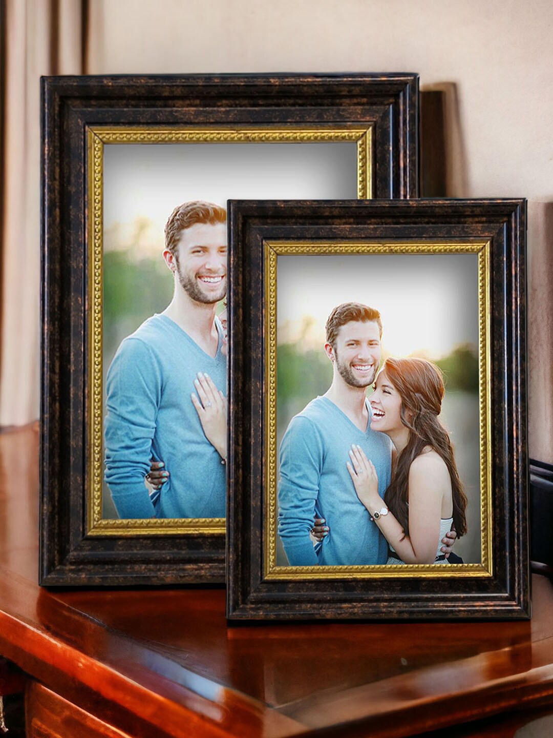 

Art Street Brown 2 Pieces Table 3D Photo Frames