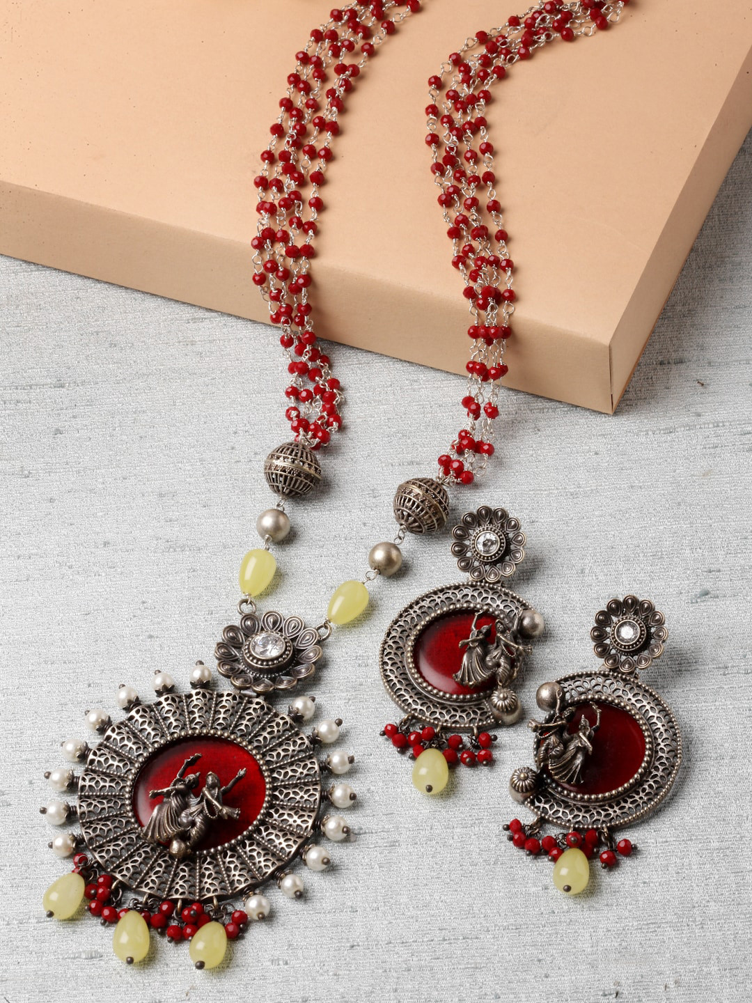 

ZENEME Silver-Plated Stone Studded & Beaded Antique Jewellery Set