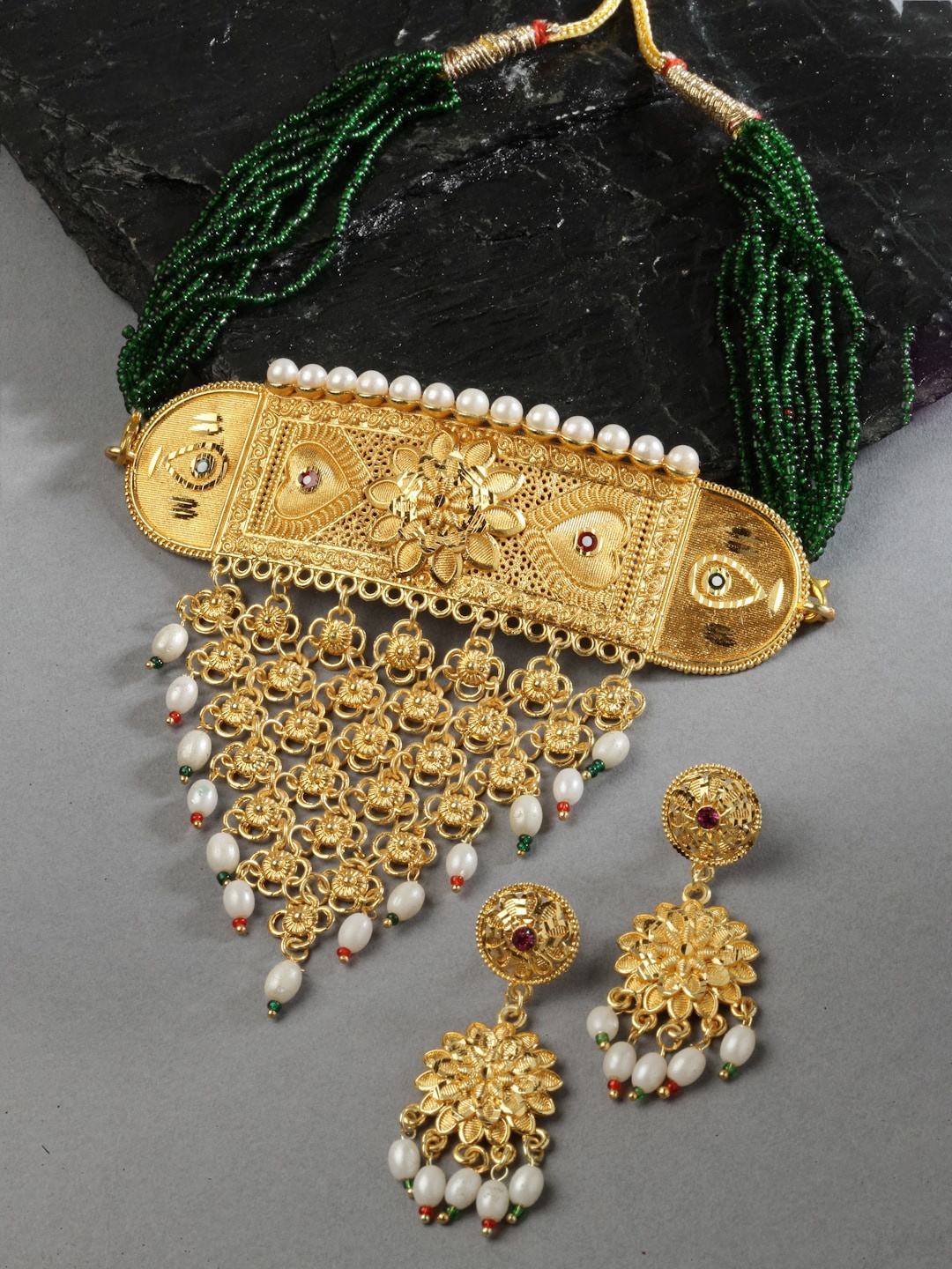 

ZENEME Gold-Plated Kundan Studded & Beaded Meenakari Jewellery Set