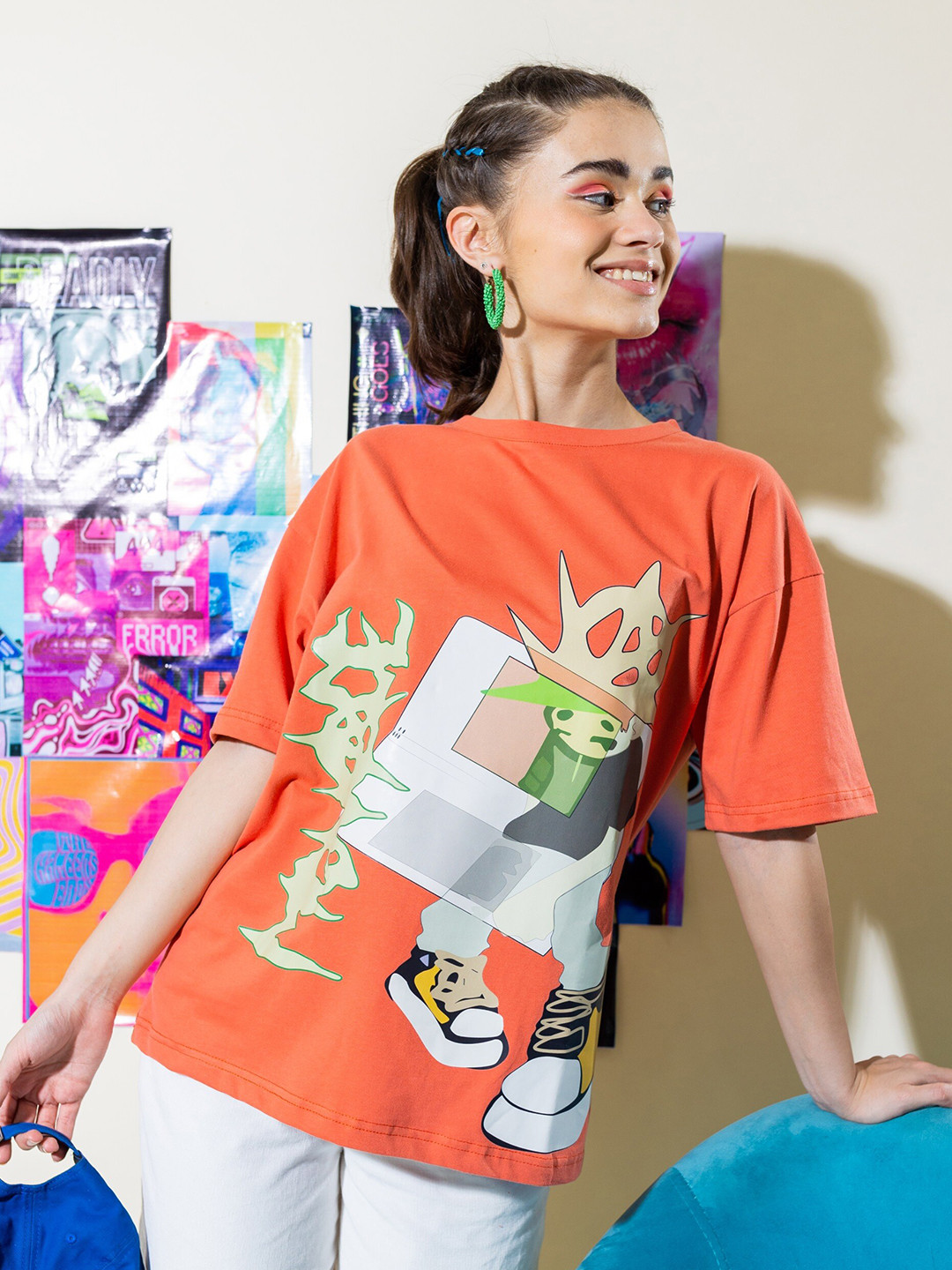 

Stylecast X Hersheinbox Orange Graphic Printed Boxy Fit Pure Cotton T-shirt