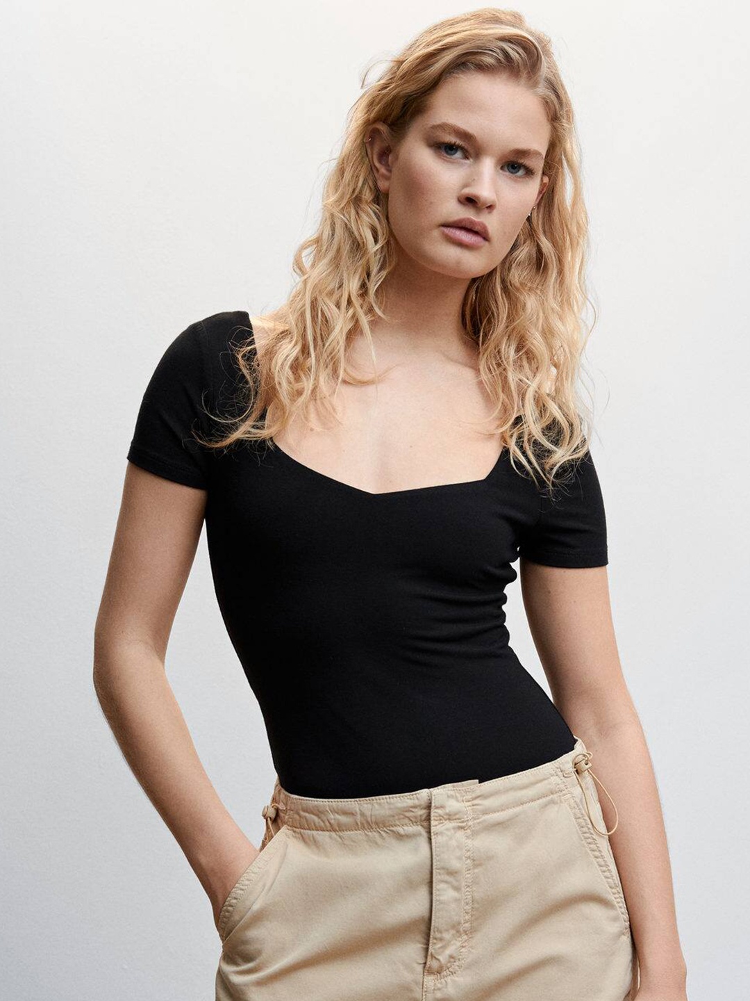 

MANGO Sweetheart Neck Short Sleeves Regular Fit Bodysuit, Black