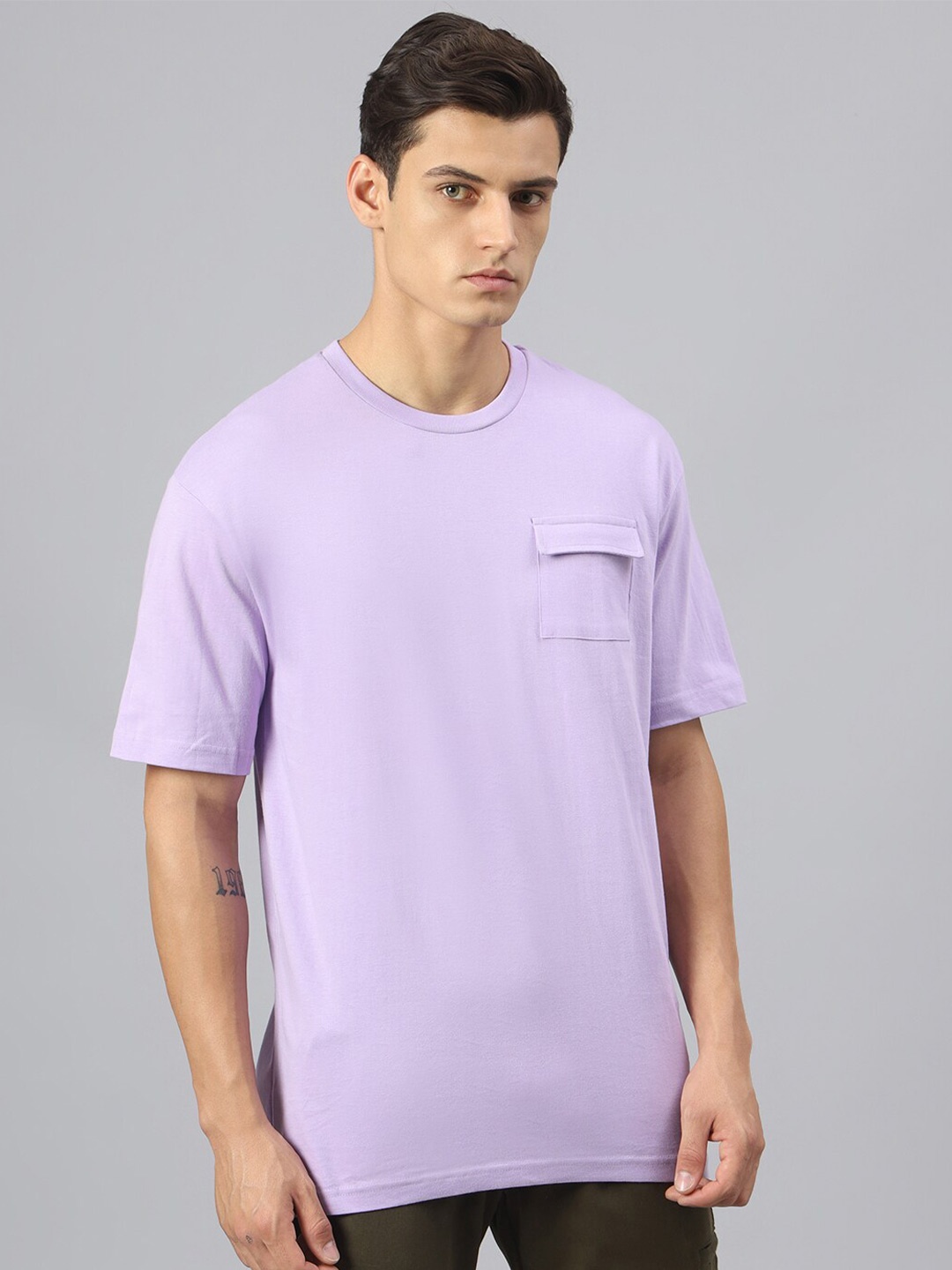 

Hubberholme Round Neck Pure Cotton Casual Relaxed Fit T-Shirt, Lavender