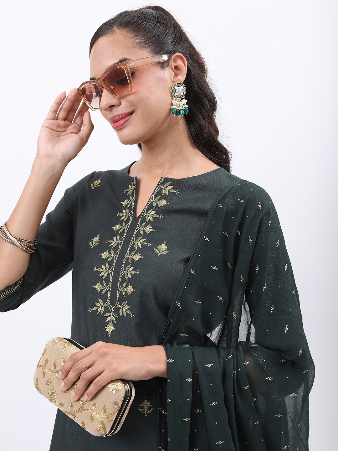 

Vishudh Floral Embroidered Thread Work Kurta with Palazzos & With Dupatta, Green