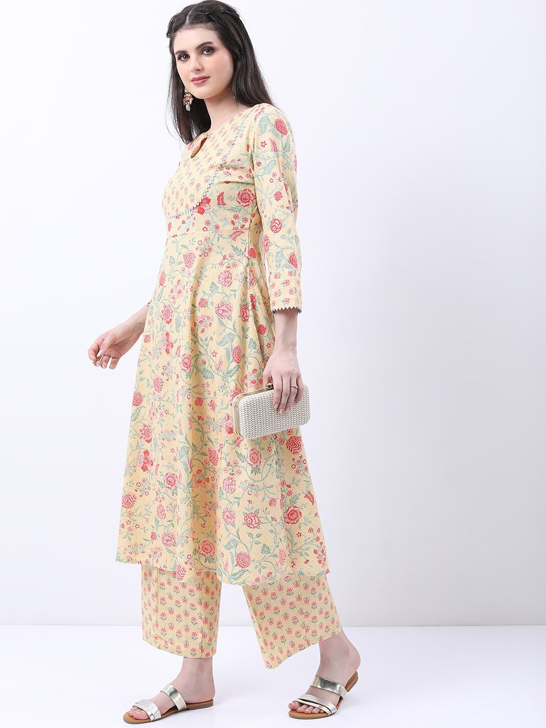 

Vishudh Yellow & Red Floral Printed Keyhole Neck A-Line Pure Cotton Kurta With Palazzos