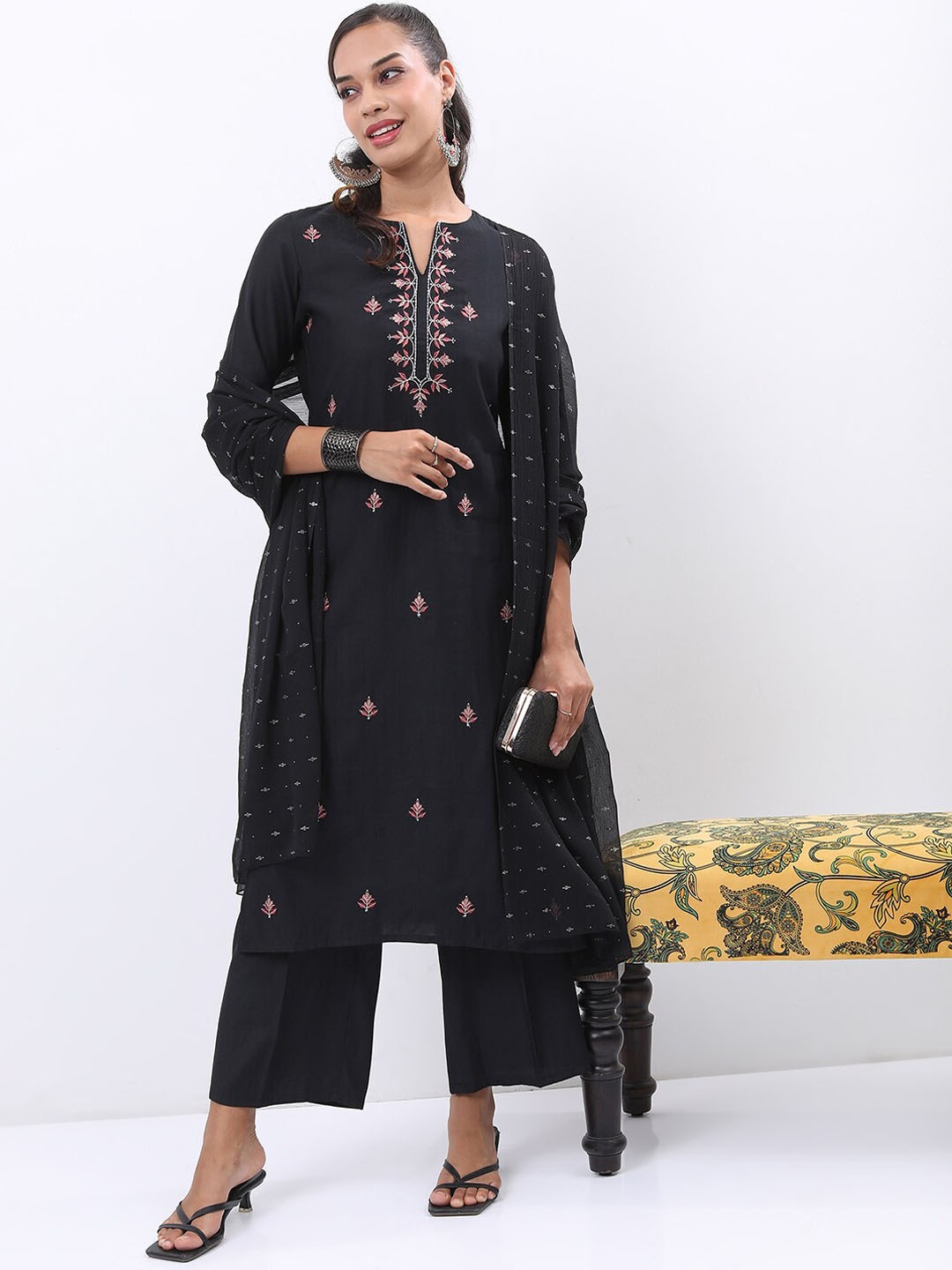 

Vishudh Ethnic Motifs Embroidered Kurta With Palazzos & Dupatta, Black