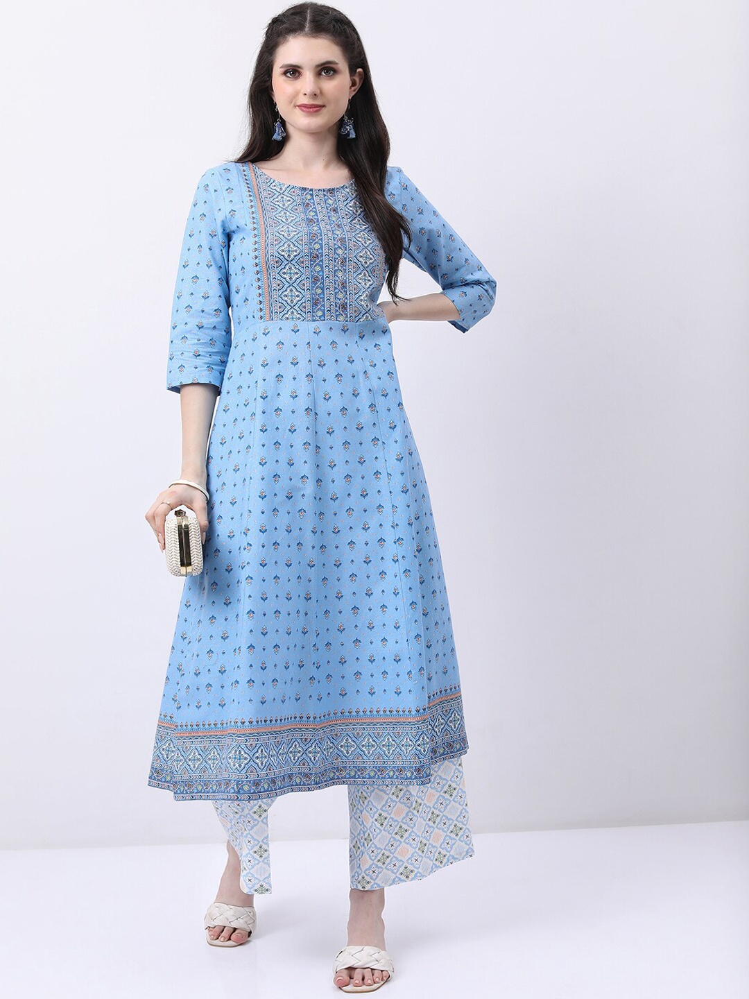 

Vishudh Blue & White Floral Printed Pure Cotton Kurta With Palazzos