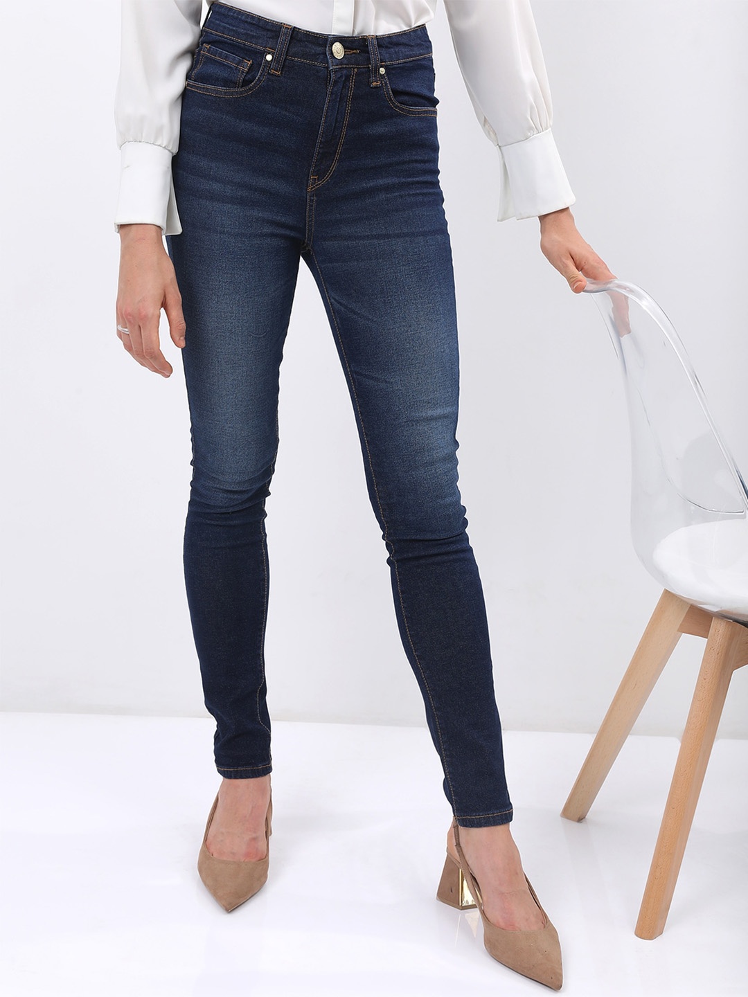 

Tokyo Talkies Women Skinny Mid Rise Light Fade Stretchable Jeans, Blue